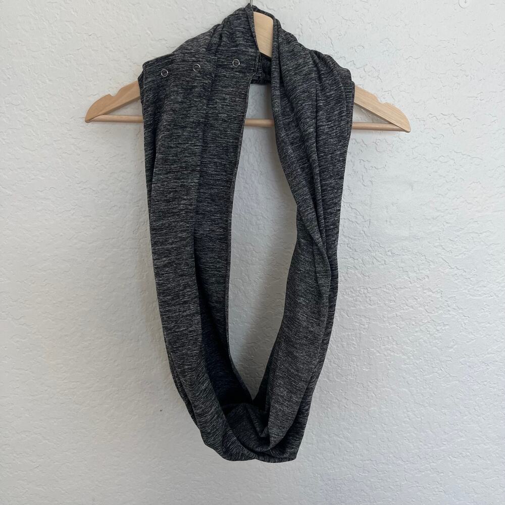 Lululemon Vinyasa Scarf Heathered Gray Snap Infinity Wrap